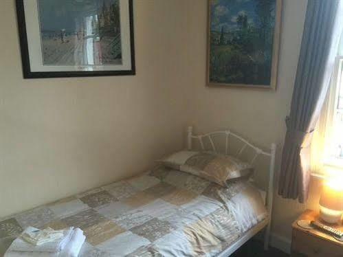 The Bear Inn Bridgnorth Extérieur photo